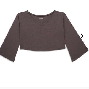 Lululemon cropped long sleeve